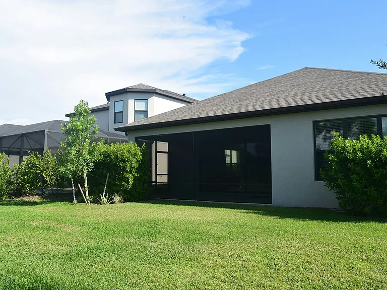 15333 Isla Palma Ln — Photo 3