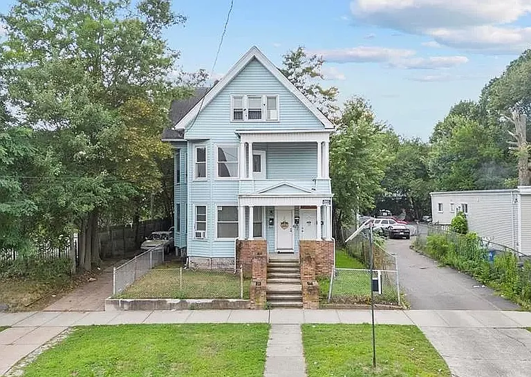 414 Dixwell Ave #2 — Photo 1