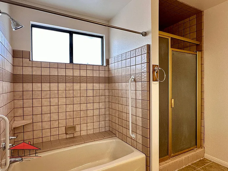 228 Yellowstone Pl — Photo 20
