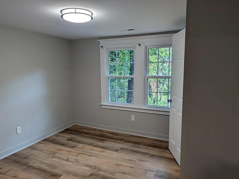 1620 Catawba St #B — Photo 15