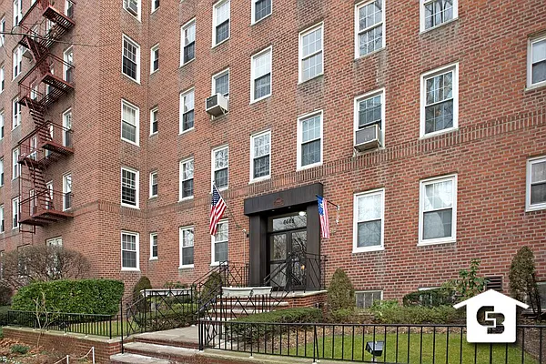 Sold by Coldwell Banker Reliable Real Estate | media 9