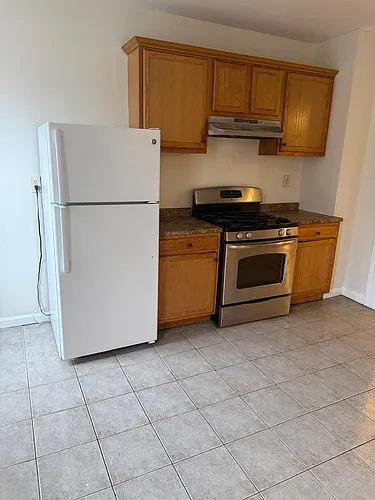 1018 Hancock Ave Photo 1