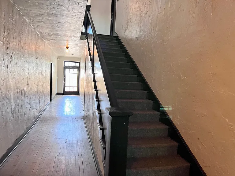 342 W Willetta St #1 — Photo 30