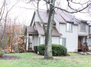 223 Misty Pointe Ln, Newport News, VA 23603