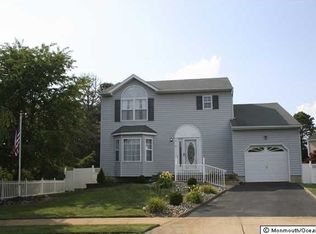 14 Joanne Ct, Brick, NJ 08723