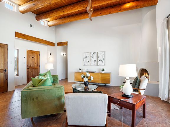 5th image of 38 Encantado Loop