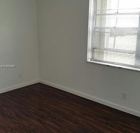 5th image of 3756 N University Dr
