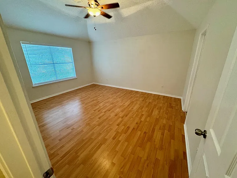 9035 Rippling Fields Dr — Photo 27