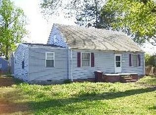 1212 Corden Ave, Chesapeake, VA 23324