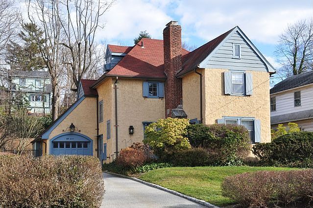 1st image of 57 Bellewood Ave
