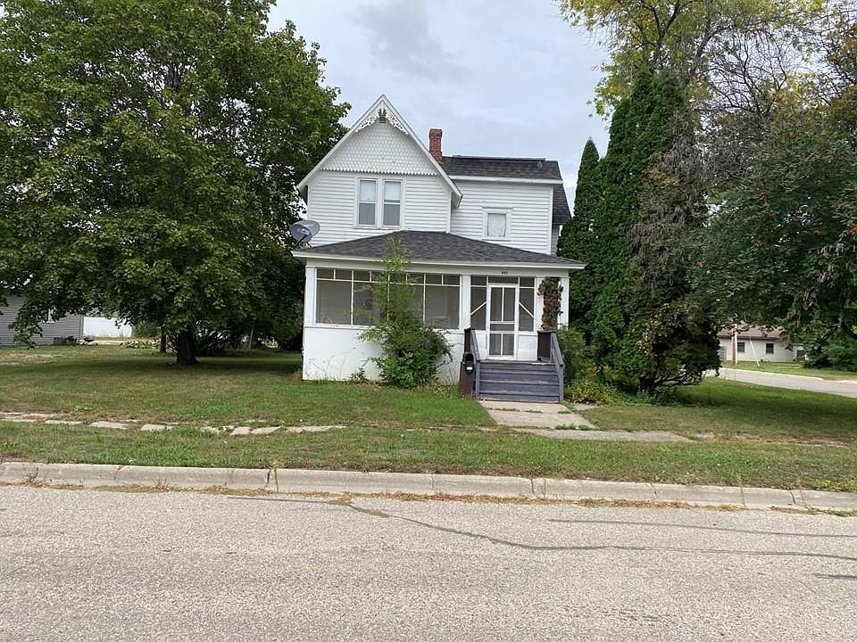 902 3rd Ave N, Wheaton, MN 56296 MLS 6438161 Zillow