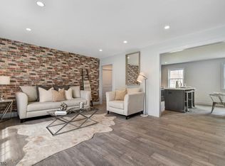 34A W Roselle Ave #A, Roselle Park, NJ 07204