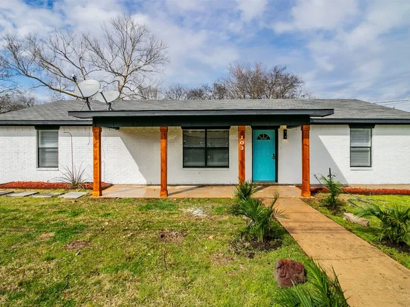 103 W Young St, Howe, TX 75459