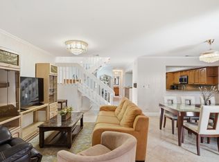 6075 Glendale Dr #6075, Boca Raton, FL 33433