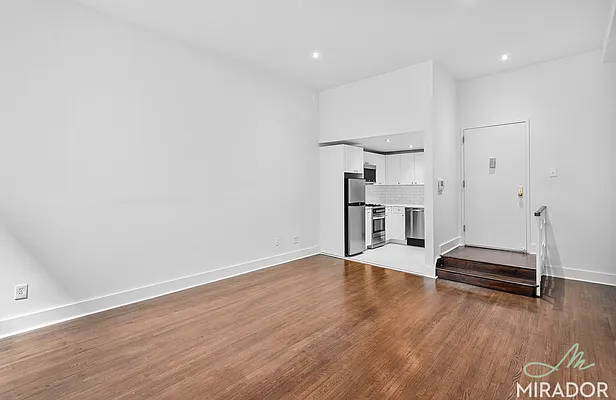 Rented by Mirador Real Estate | media 14