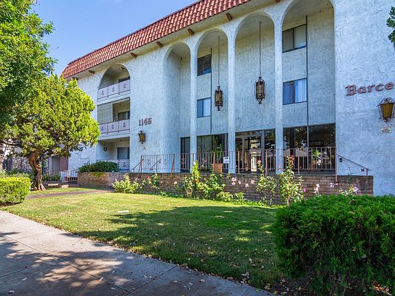 2nd image of 1146 E Lexington Dr #25