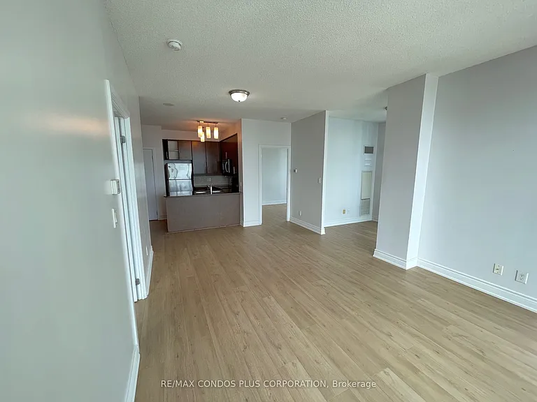18 Harbour St #2508 — Photo 12