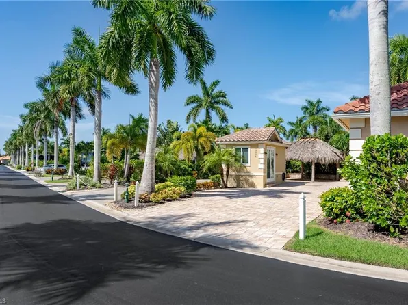 13596 Snook CIR, NAPLES, FL 34114