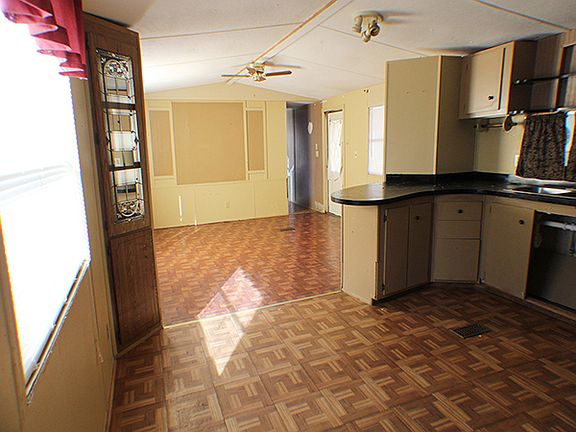5th image of 15840 Sr 50 Lot 46