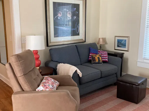 235 Scotland St #A, Dunedin, FL 34698