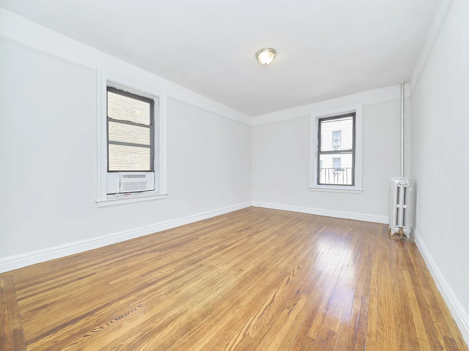 56 Bennett Avenue — Photo 2