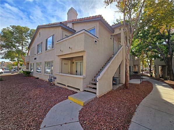 5196 Mandalay Springs Dr UNIT 104