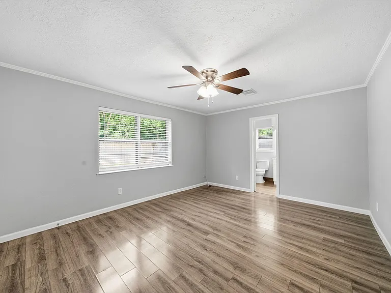 7019 Oak Bough Dr — Photo 3