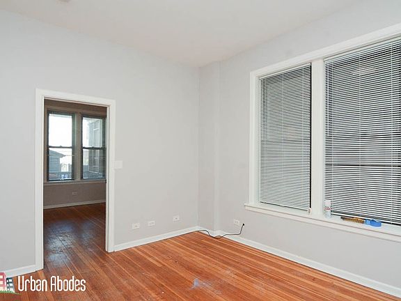 3rd image of 2202 W Belmont Ave #1AC-R