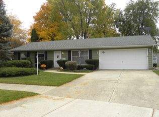 2250 Candleberry Ln, Aurora, IL 60506