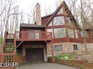 155 Edge Rock Dr, Drums, PA 18222