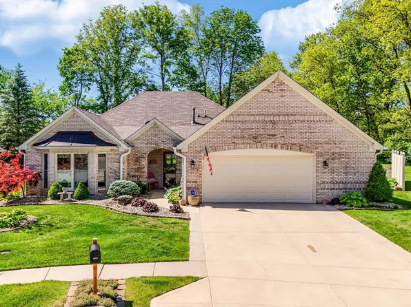 10701 Stable Dr, Indianapolis, IN 46239