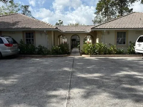 1046 Goldenrod Road, Wellington, FL 33414