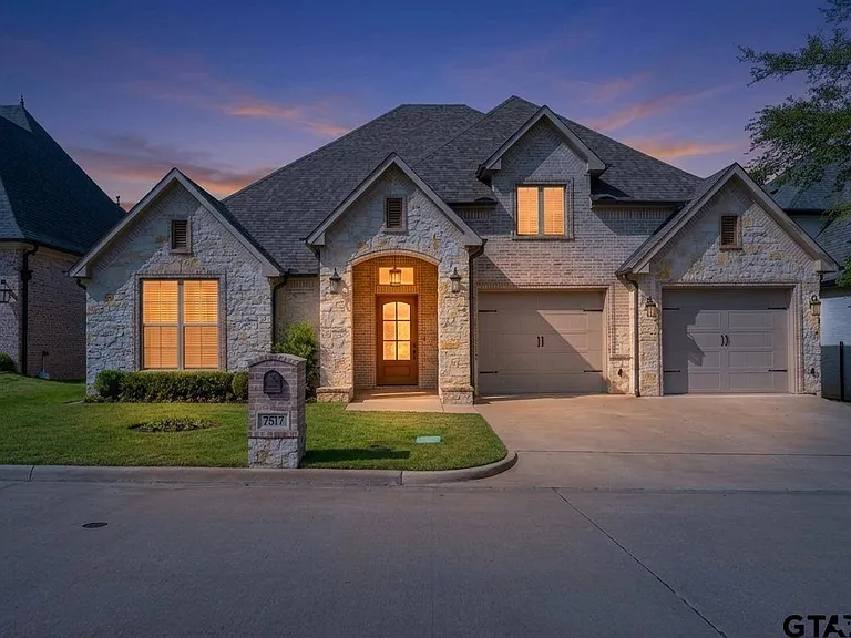7517 Cross Gate Way — Photo 2