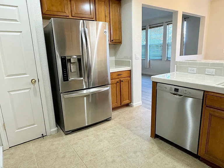 6682 Panther Creek Dr — Photo 9