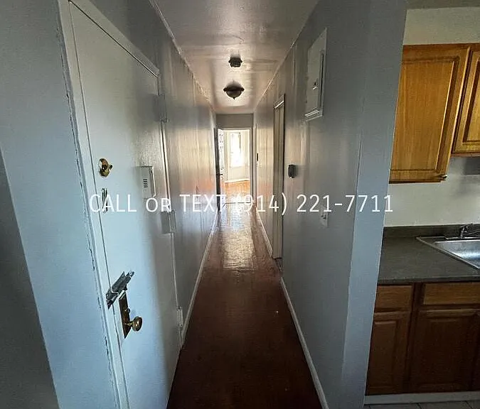 64 Jackson St — Photo 1