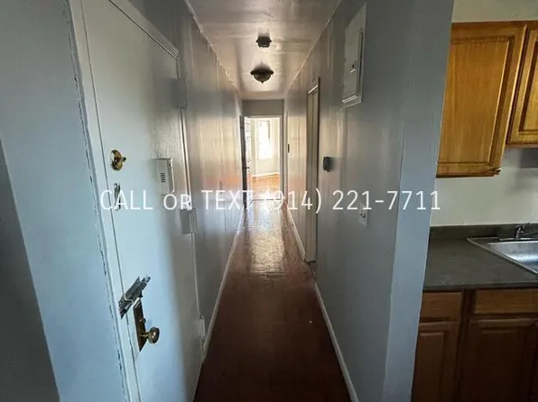 64 Jackson St, Yonkers, NY