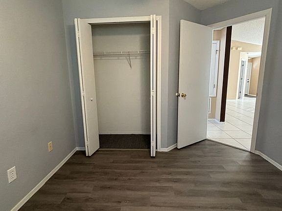 4th image of 11221 River Grove Dr