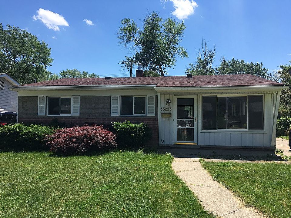 1st image of 35225 Fairchild St