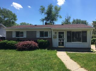 35225 Fairchild St, Westland, MI 48186
