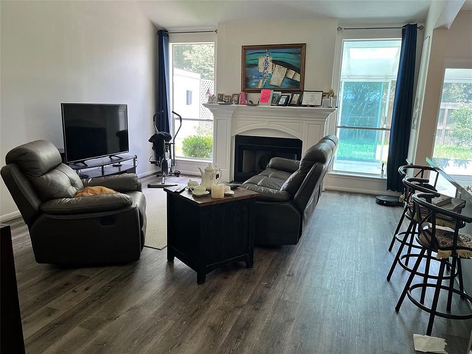 1st image of 4955 Sentry Woods Ln
