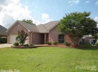 217 Chantilly Cir, Maumelle, AR 72113