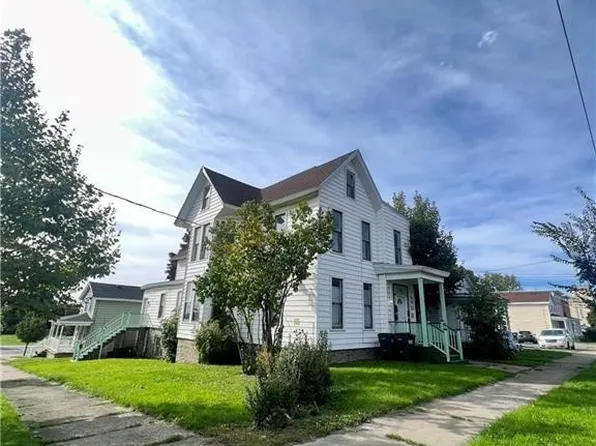 146 E 2nd St, Oswego, NY