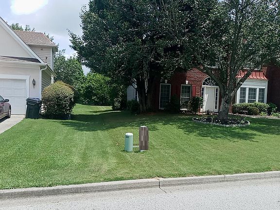 3rd image of 3520 Golfe Links Dr