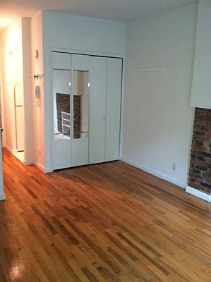 Rented by Acacia Realty | media 21