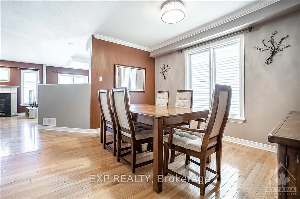 3 bed, $2,700 — Photo 4