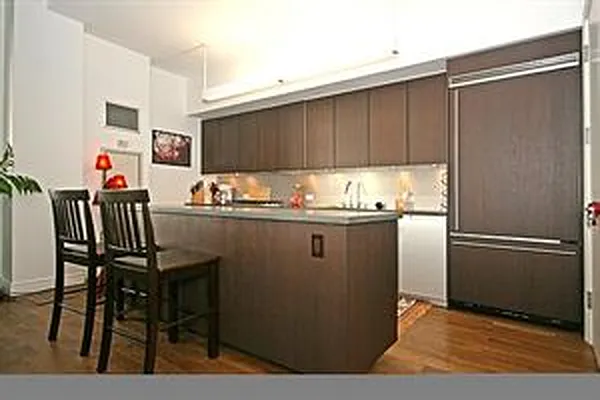 Sold by Douglas Elliman | media 24