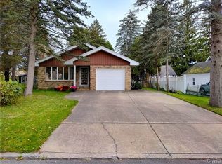 402 Utica Rd, Utica, NY 13502