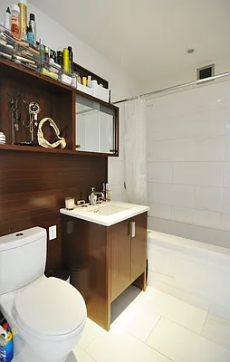 Rented by BLU Real Estate | media 89