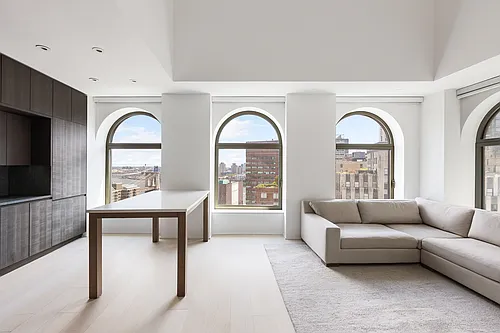 130 William St #29D Photo 1