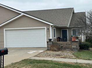 201 Frontier Ave #A, Westmoreland, KS 66549